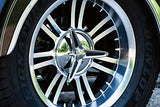 Kuryakyn 1243 Motorcycle Accent Accessory: Knock-Off Center Caps for 2009-19 Harley-Davidson Trike Motorcycles, Chrome, 1 Pair - Throttle City Cycles